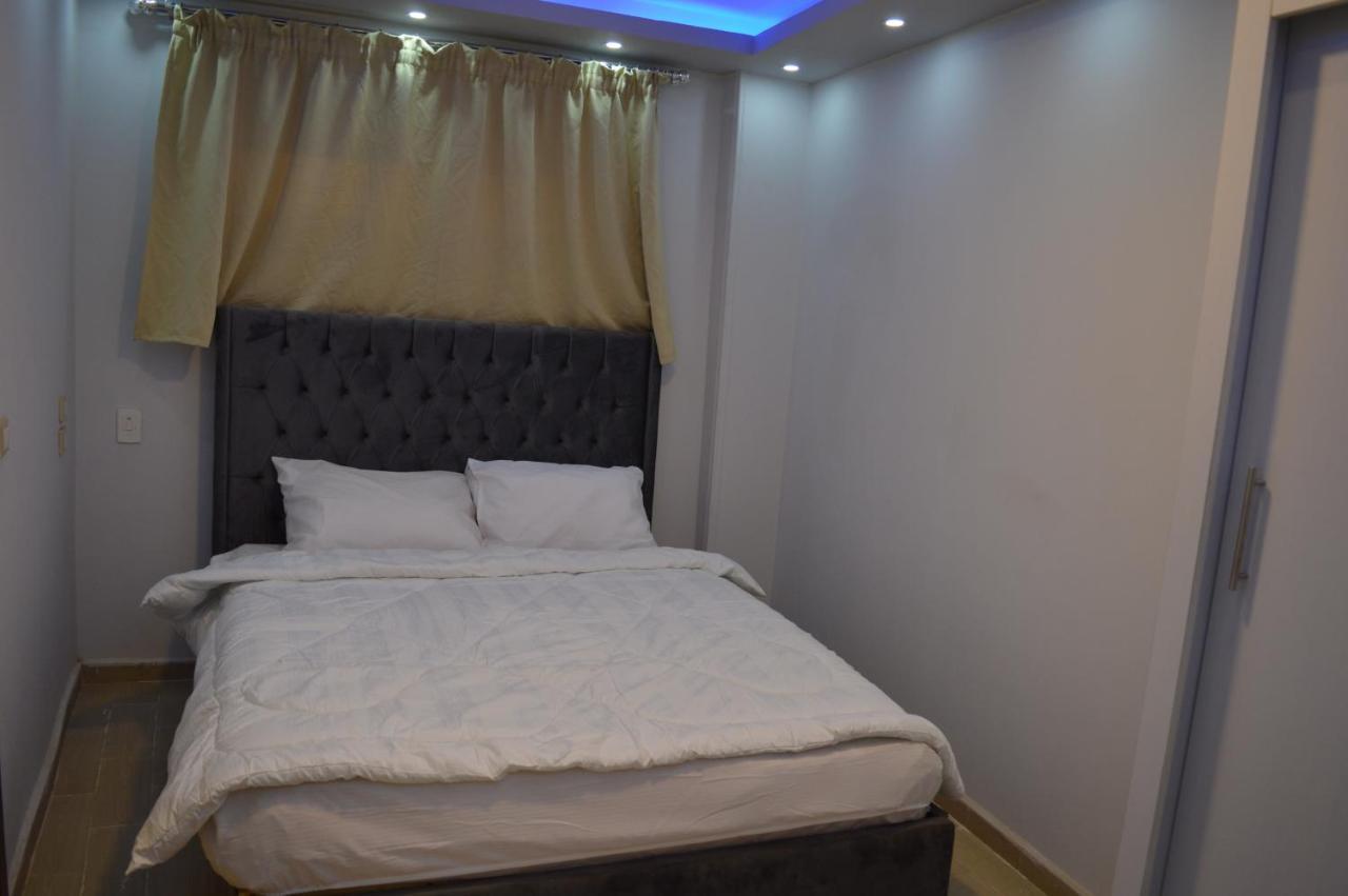 Magic Golden Pyramids View Hotel Kafret el-Gabal Exterior foto