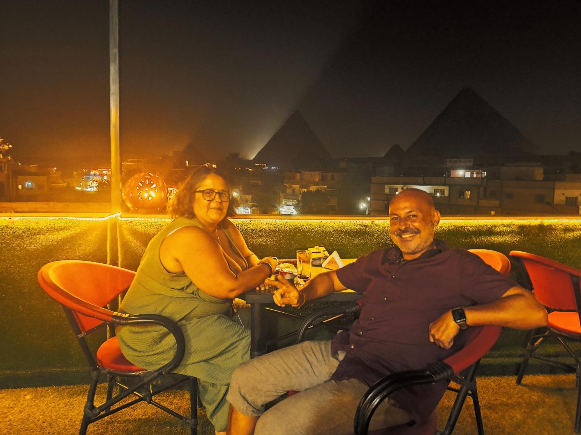 Magic Golden Pyramids View Hotel Kafret el-Gabal Exterior foto